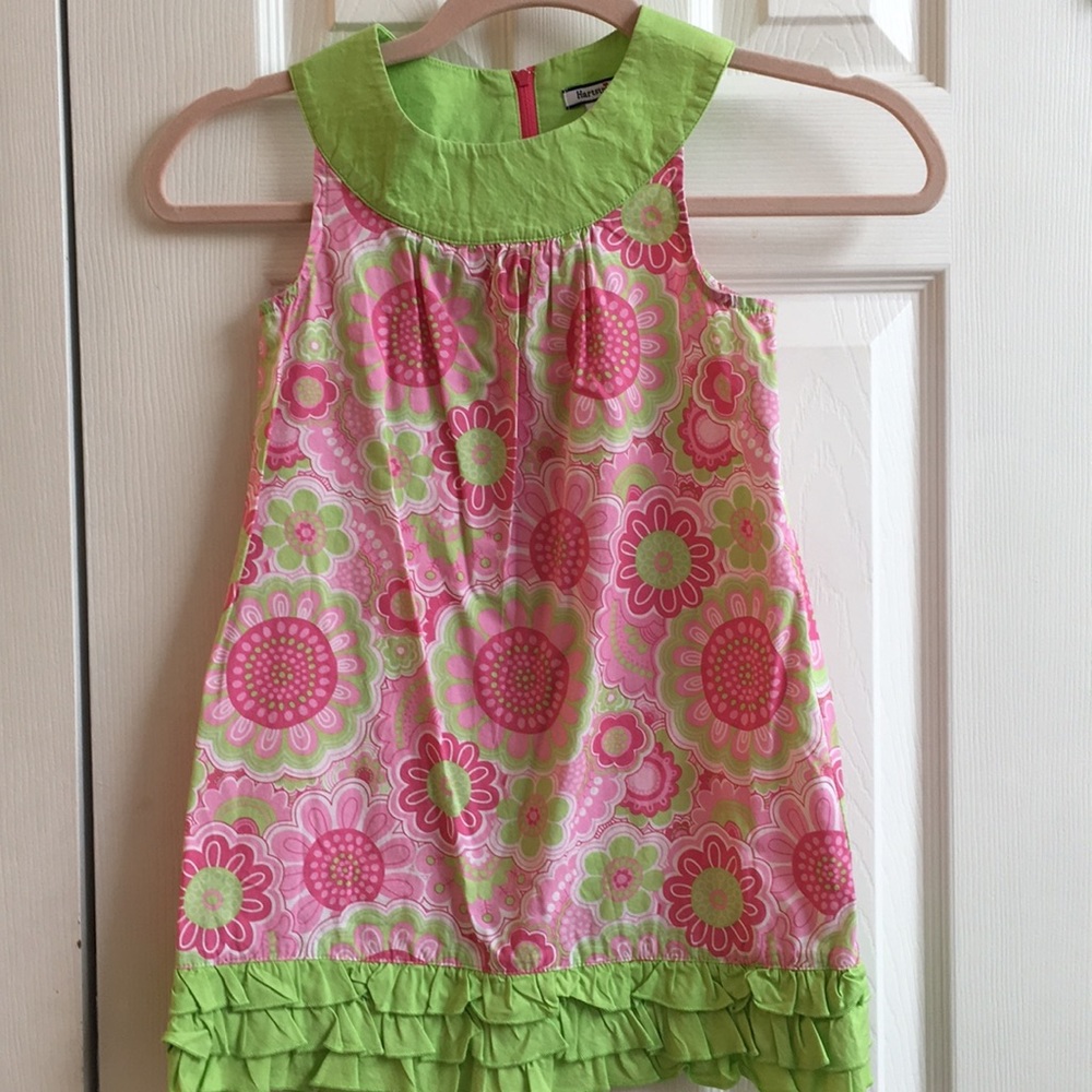 Hartstrings dress. Great colors and style. 🌸